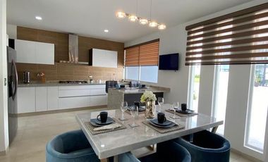 Hermosa Casa en Venta en  LA PERLA - Aguascalientes