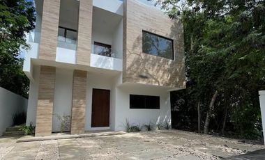 Casa El Encuentro Playa del Carmen