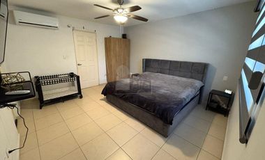 Casa sola en venta en Las Lomas, García, Nuevo León