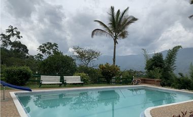 CASA CAMPESTRE EL LIMONAR GIRARDOTA