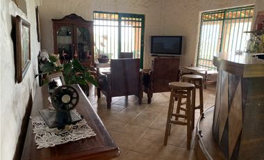 CASA CAMPESTRE EL LIMONAR GIRARDOTA