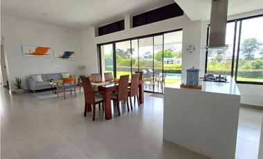 Casa campestre en Cerritos, Pereira