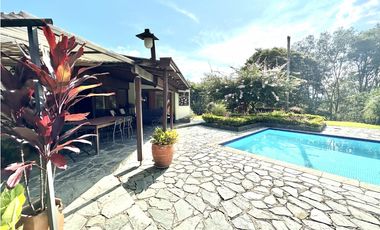 Exclusivo lote campestre en El Poblado con casa de patrimonio