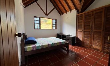 Finca en vereda Yarumal, cerca al túnel de oriente