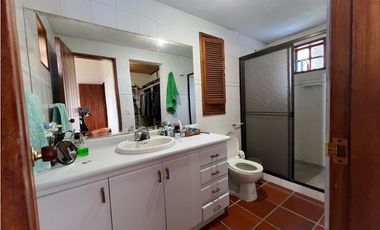 Finca en vereda Yarumal, cerca al túnel de oriente