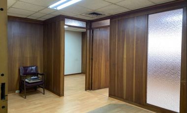 Oficina en el Poblado