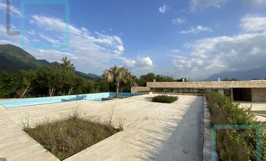 CASA EN VENTA EN LA ZONA DE CARRETERA NACIONAL SANTIAGO