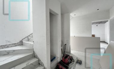 CASA EN VENTA EN LA ZONA DE CARRETERA NACIONAL SANTIAGO