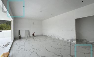 CASA EN VENTA EN LA ZONA DE CARRETERA NACIONAL SANTIAGO