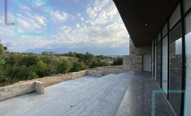 CASA EN VENTA EN LA ZONA DE CARRETERA NACIONAL SANTIAGO