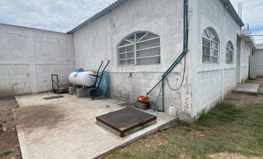 SALON DE FIESTAS CON TERRENO PARA 100 AUTOS, ACTOPAN, HGO.
