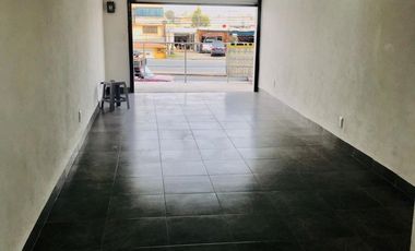 LOCALES EN RENTA PLANTA ALTA, CARRET. TOLUCA - NAUCALPAN