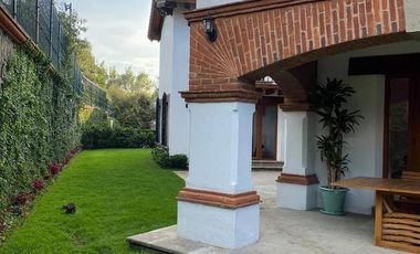 Espectacular casa en renta en Club de Golf Los Encinos
