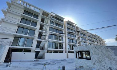 Penthouse en RENTA con roof garden privado con espectacular vista al rio del Estero, 3 recamaras