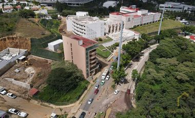 EDIFICIO EN RENTA EN AV. ARCO SUR COL. LA RESERVA TERRITORIAL.