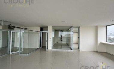 EDIFICIO EN RENTA EN AV. ARCO SUR COL. LA RESERVA TERRITORIAL.