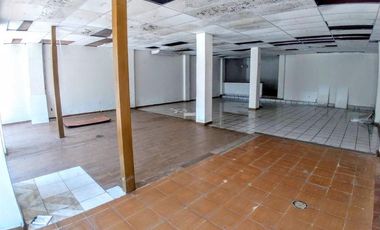RUIZ CORTINEZ, Oficina o Local en Planta Alta en RENTA de 400mts.
