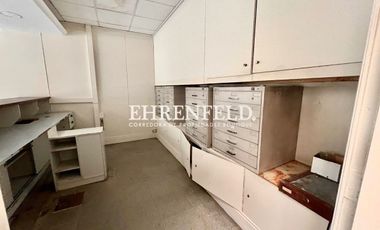 Uno Norte. Viña del Mar. Gran Local comercial, 550 m2.