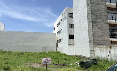 Fracc. COSTA DE ORO, Terreno en RENTA de 360m2 a una cuadra del boulevard