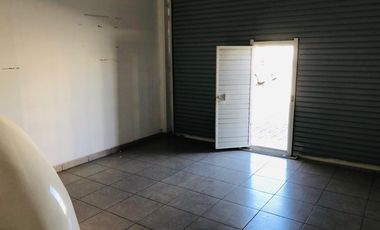 RENTA DE LOCAL EN PLAZA ROMANA METEPEC CERCA DE RESIDENCIAL ALBORETO