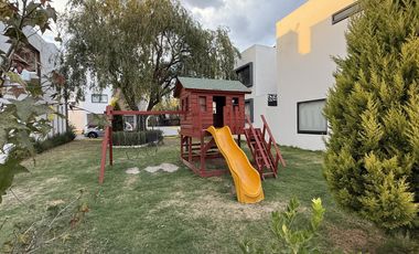 Casa Moderna En Venta y Renta Amueblada En Fraccionamiento Zona Cholula