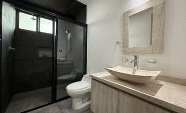 Casa Moderna En Venta y Renta Amueblada En Fraccionamiento Zona Cholula