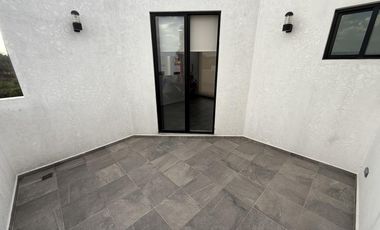Casa Moderna En Venta y Renta Amueblada En Fraccionamiento Zona Cholula