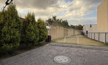 Casa Moderna En Venta y Renta Amueblada En Fraccionamiento Zona Cholula