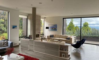 Venta de Espectacular Casa en La Calera - Conjunto Residencial Casa de Campo