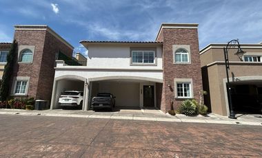 Casa en condominio en  renta, Portofino, Metepec, Estado de México