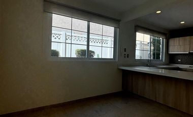 Casa en condominio en  renta, Portofino, Metepec, Estado de México
