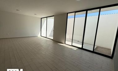 Se renta casa nueva en Pozos cerca de Puerta Natura
