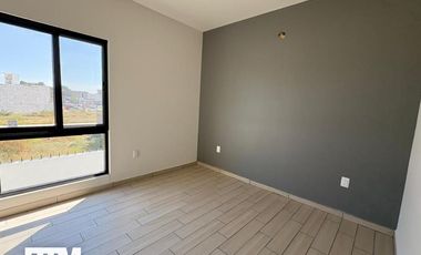 Se renta casa nueva en Pozos cerca de Puerta Natura