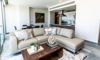 Departamento en Venta y en Renta en Puerto Cancún, Riva.
