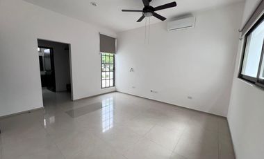 Casa en  RENTA