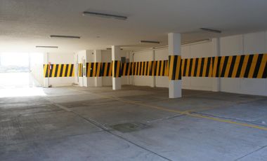 RENTA DE EDIFICIO COMERCIAL EN LLANO GRANDE METEPEC