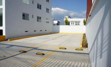 RENTA DE EDIFICIO COMERCIAL EN LLANO GRANDE METEPEC