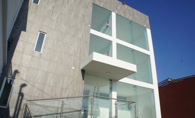 RENTA DE EDIFICIO COMERCIAL EN LLANO GRANDE METEPEC