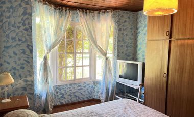 verdadero refugio de paz enclavado en un terreno de 1950m2 |La Araucaria|Salvador María