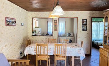 verdadero refugio de paz enclavado en un terreno de 1950m2 |La Araucaria|Salvador María
