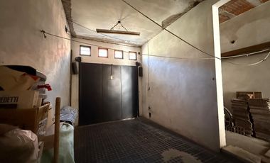 Casa Cinco Ambientes en Venta en Wilde