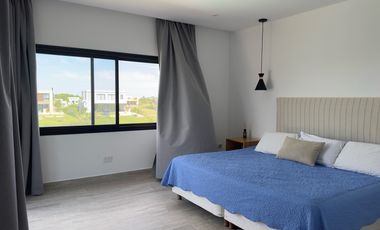 Casa en Venta- Barrio El Naudir-5 Ambientes-Pileta-Laguna-Losa radiante-Escobar
