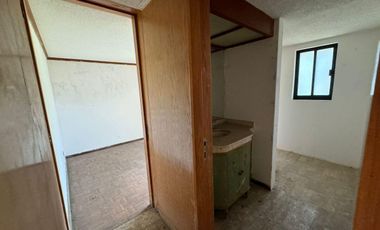 Casa en Venta a precio de oportunidad, Colonia Ciprés, Toluca