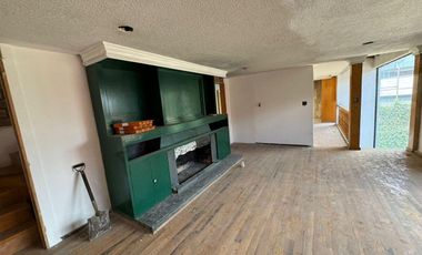 Casa en Venta a precio de oportunidad, Colonia Ciprés, Toluca