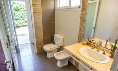 Casa 2 Dormitorios con posibilidad de ampliación Barrio Cerrado La Bahía Pueblo Esther
