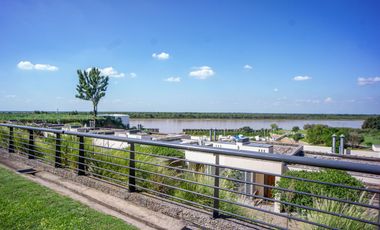 Casa 2 Dormitorios con posibilidad de ampliación Barrio Cerrado La Bahía Pueblo Esther