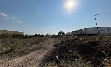 TERRENO EN RENTA FRENTE A GM CARRETERA SILAO-GTO