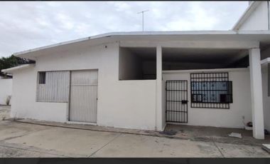 Local en Unidad habitacional Empleados Municipales
