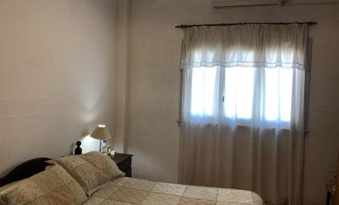 DEPARTAMENTO TIPO CASA VENTA 3 AMBIENTES JUAN DIAZ DE SOLIS 3582 (REMEDIOS DE ESCALADA)