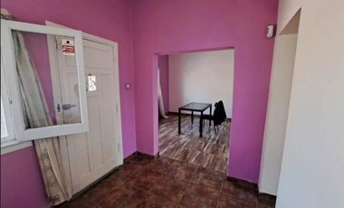 Casa en venta - 1 Dormitorio 1 Baño - Cochera - 327Mts2 - Quilmes Oeste